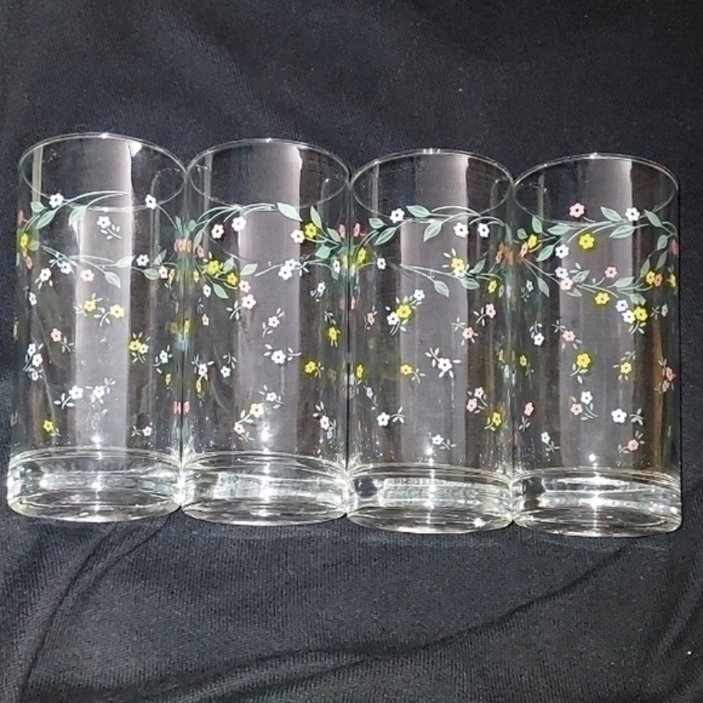 Vintage Corning English Meadow (Corelle)Glass Floral Set of 4